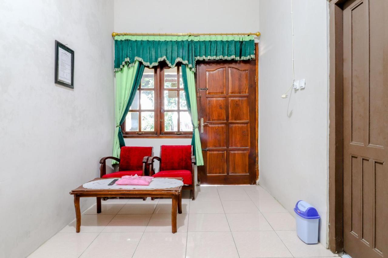 Homestay Damandiri Prambanan Syariah Salakan Extérieur photo